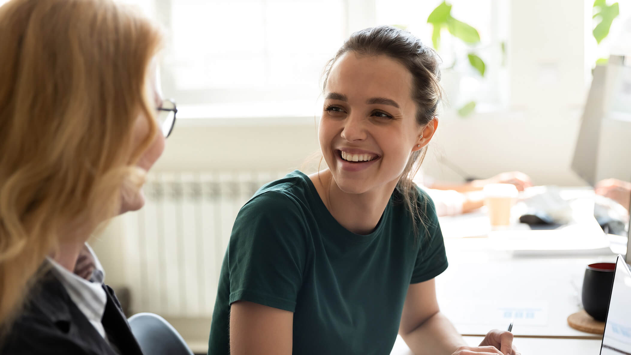 Frauen-am-lachen